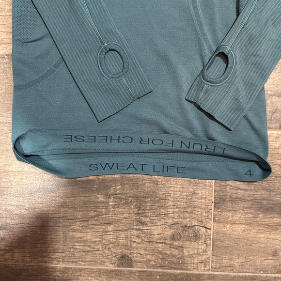 Lululemon swiftly long sleeve - Picture 4 of 7